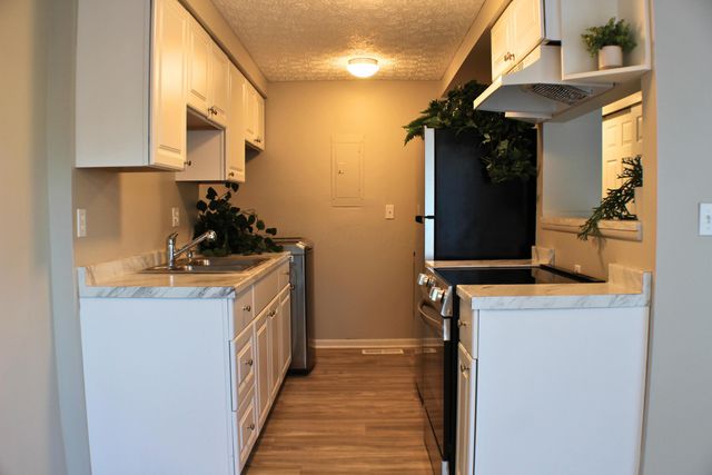 2472 Nassau Drive, Columbus, OH 43232