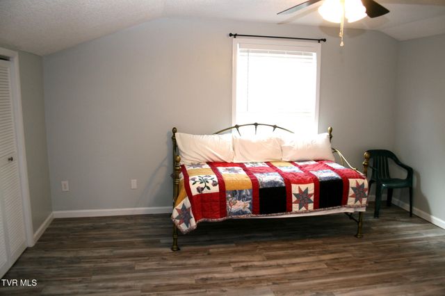 530 South Avenue, Erwin, TN 37650