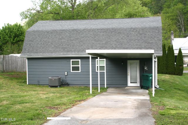 530 South Avenue, Erwin, TN 37650