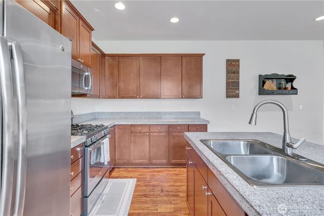 17211 83rd Avenue Ct E, Puyallup, WA 98375