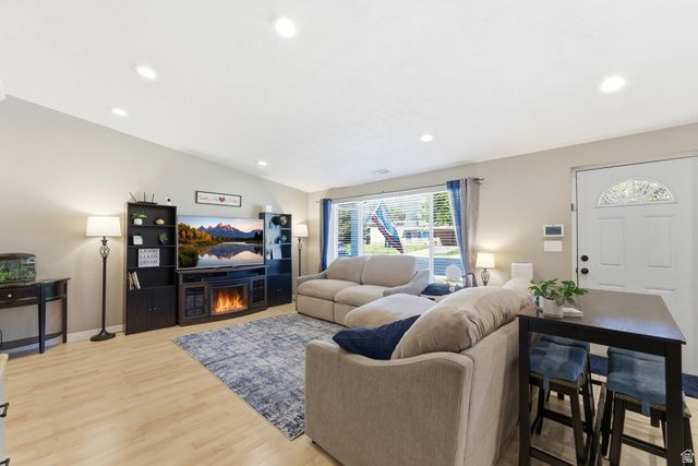 4327 S 900 E, South Ogden, UT 84403
