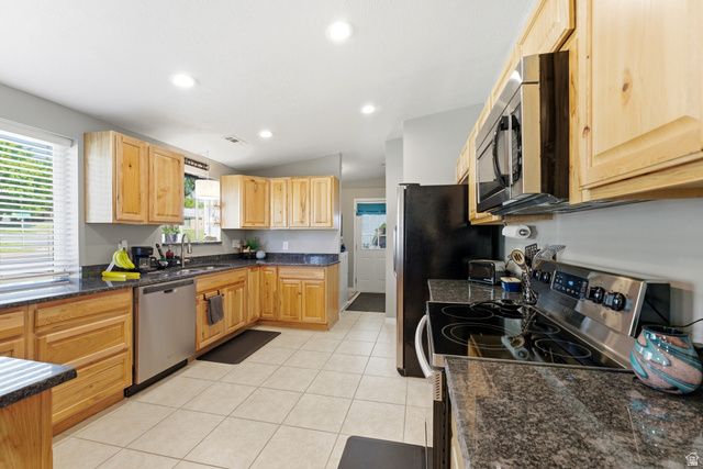 4327 S 900 E, South Ogden, UT 84403