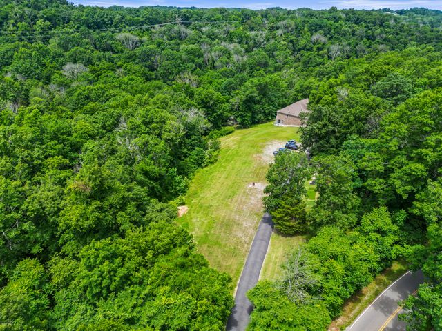 500 Moncrief Ave, Goodlettsville, TN 37072