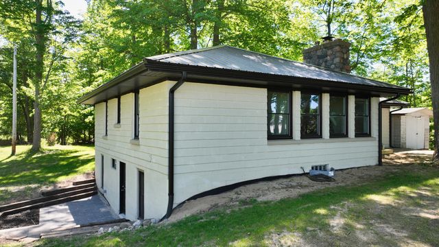 1351 Cedar Court, Gladwin, MI 48624