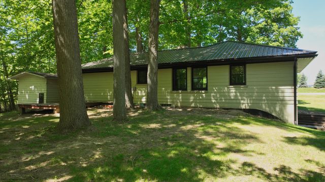 1351 Cedar Court, Gladwin, MI 48624
