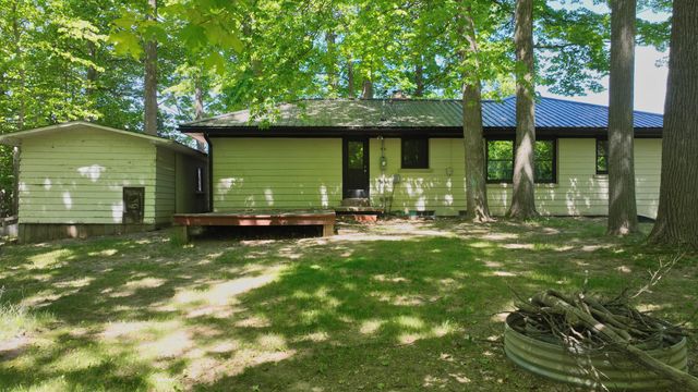 1351 Cedar Court, Gladwin, MI 48624