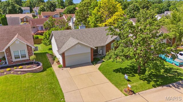 434 Lantana Lane, St Peters, MO 63376