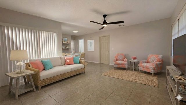 2821 Stoneway Lane A, Fort Pierce, FL 34982
