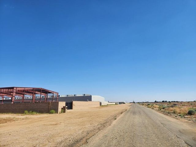 22400 Yerba Boulevard, California City, CA 93505