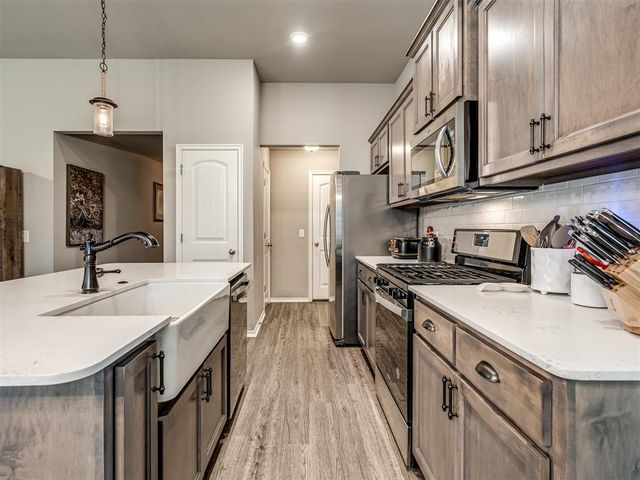 13501 Watson Drive, Piedmont, OK 73078
