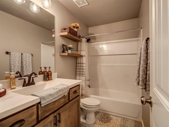 13501 Watson Drive, Piedmont, OK 73078