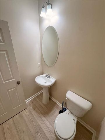 231 Village Square Drive, Woodstock, GA 30188