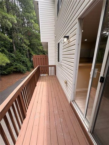 231 Village Square Drive, Woodstock, GA 30188