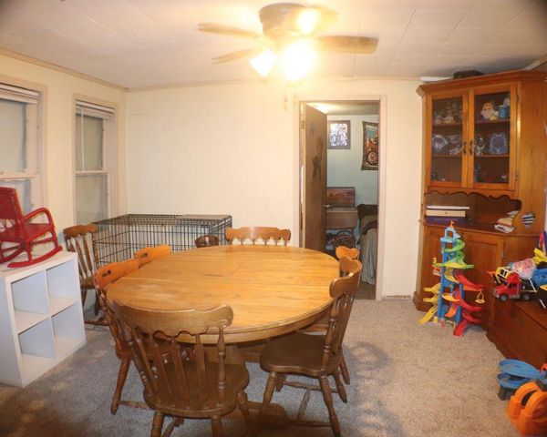 221 Center Avenue, Janesville, WI 53548