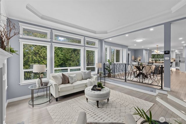 5909 164th Street SW, Lynnwood, WA 98037