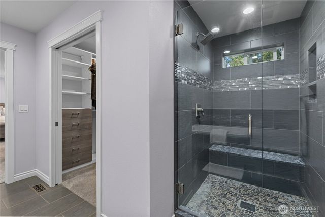 5909 164th Street SW, Lynnwood, WA 98037