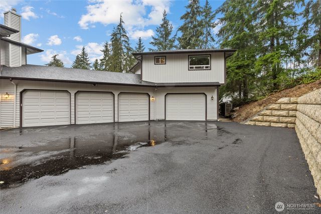 5909 164th Street SW, Lynnwood, WA 98037