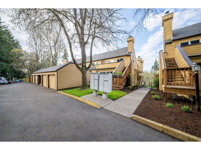 1611 Ne 113TH St 322, Vancouver, WA 98686