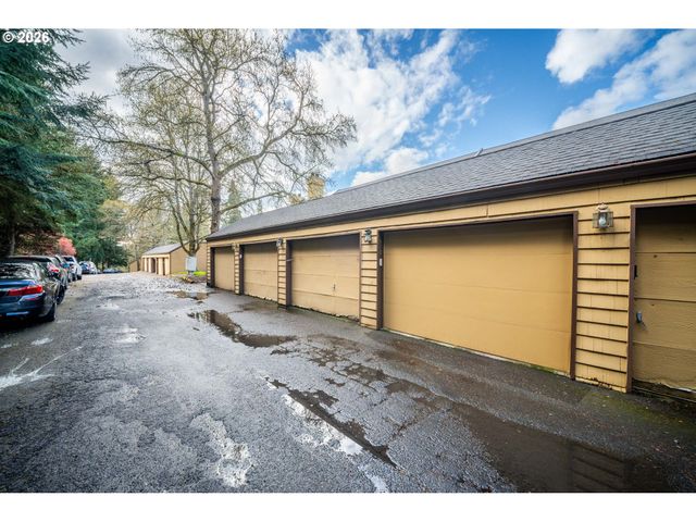 1611 Ne 113TH St 322, Vancouver, WA 98686