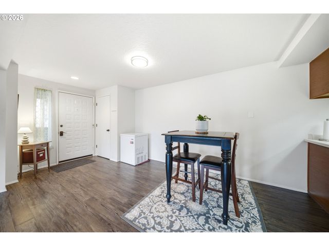 1611 Ne 113TH St 322, Vancouver, WA 98686