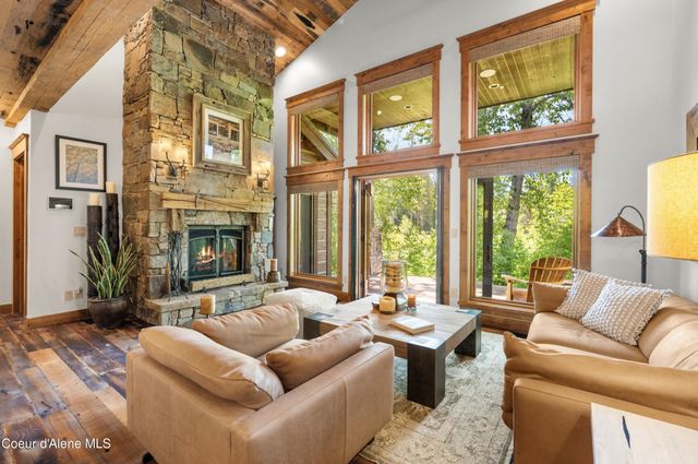 52 Waterdance Way, Sandpoint, ID 83864
