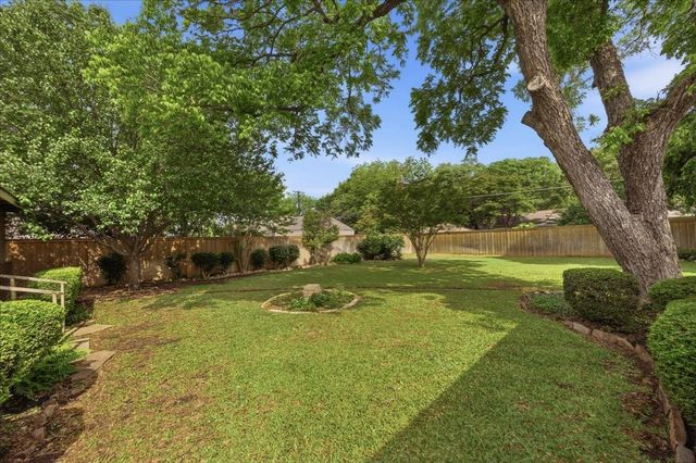 3724 Hilltop Road, Fort Worth, TX 76109