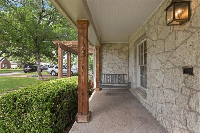 3724 Hilltop Road, Fort Worth, TX 76109