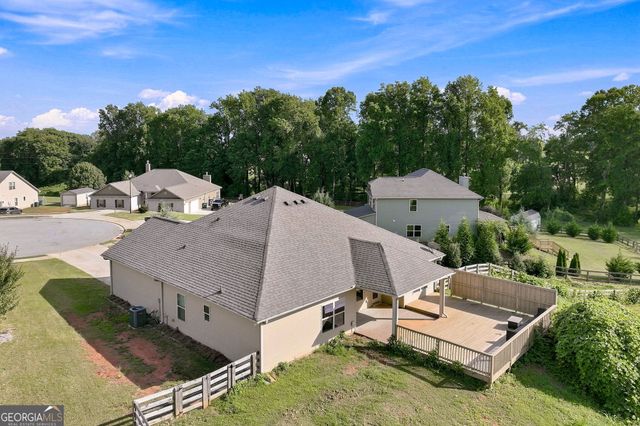 6104 Creekside View Ln, Clermont, GA 30527