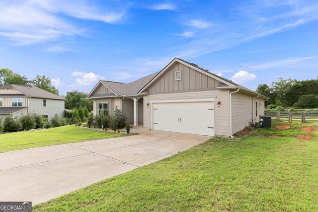 6104 Creekside View Ln, Clermont, GA 30527