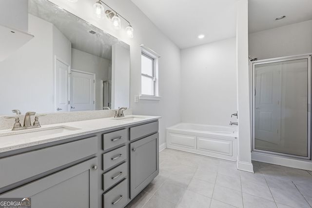 6104 Creekside View Ln, Clermont, GA 30527