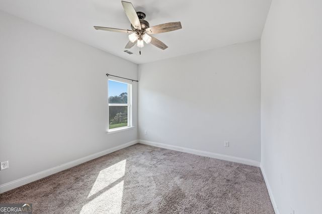 6104 Creekside View Ln, Clermont, GA 30527