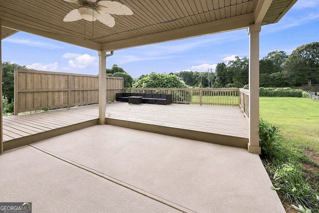 6104 Creekside View Ln, Clermont, GA 30527
