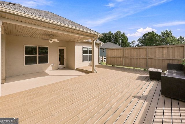 6104 Creekside View Ln, Clermont, GA 30527