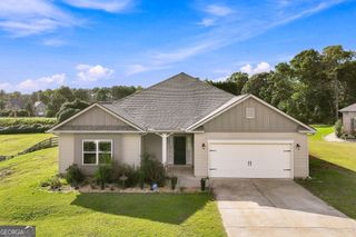 6104 Creekside View Ln, Clermont, GA 30527