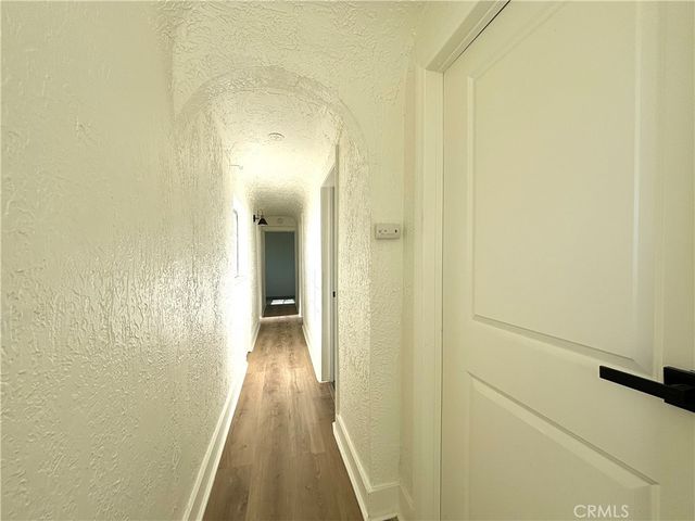 8761 John, Los Angeles, CA 90002