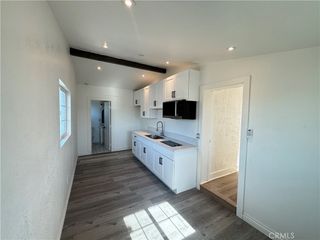 8761 John, Los Angeles, CA 90002