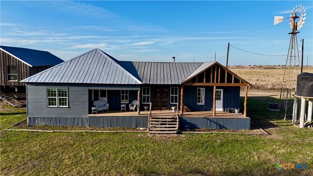 4228 County Road 256, Moulton, TX 77975