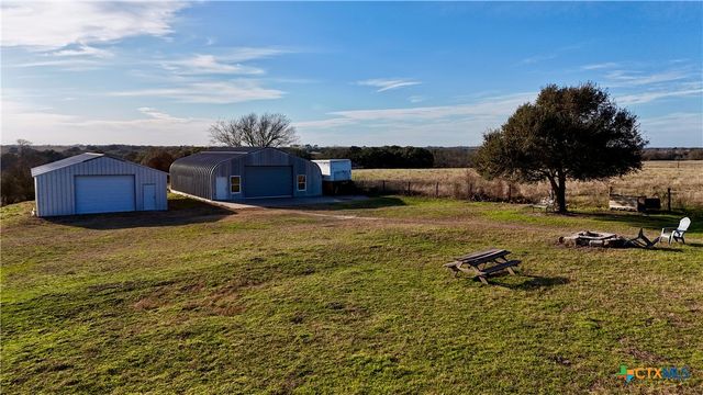 4228 County Road 256, Moulton, TX 77975