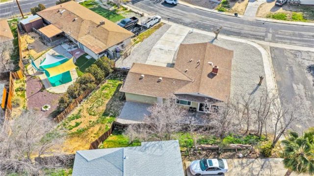 15846 Inyo, Victorville, CA 92395