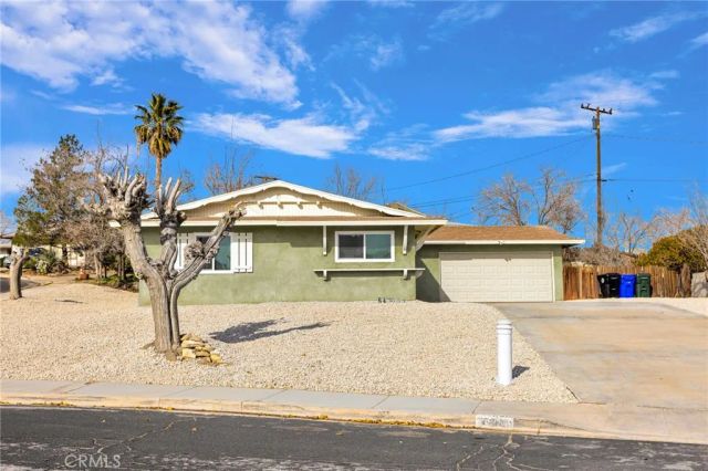 15846 Inyo, Victorville, CA 92395