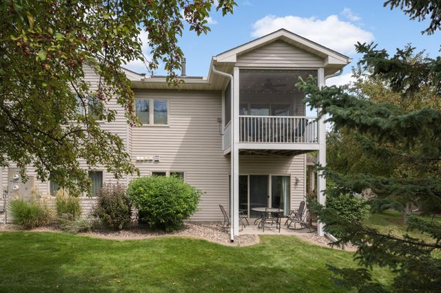 7333 Bolton Way, Inver Grove Heights, MN 55076