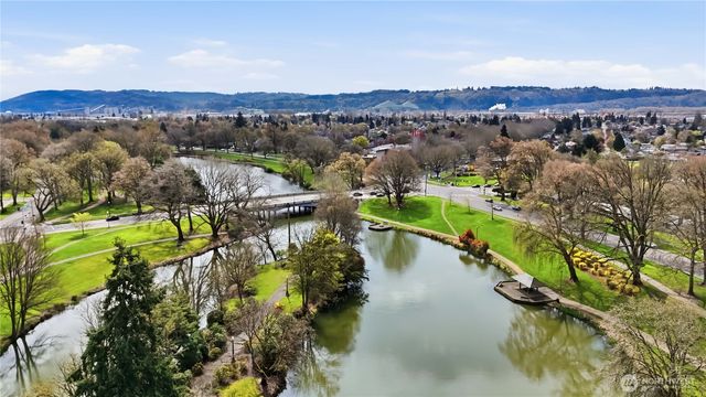 463 26th, Longview, WA 98632