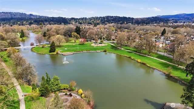 463 26th, Longview, WA 98632