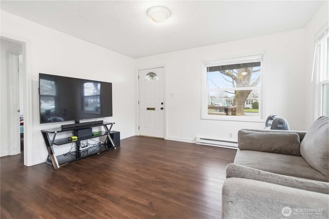 463 26th, Longview, WA 98632