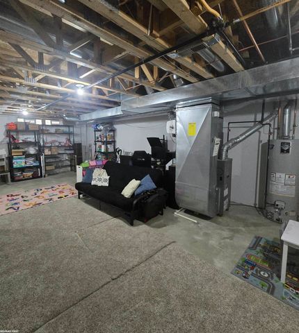 29280 Classic Drive, Chesterfield Twp, MI 48051