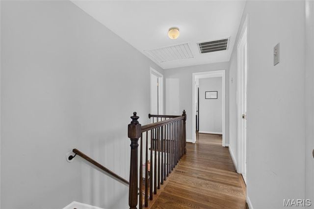 8036 Orlando Drive, St Louis, MO 63105