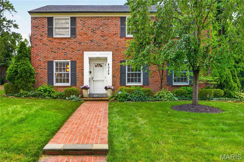8036 Orlando Drive, St Louis, MO 63105