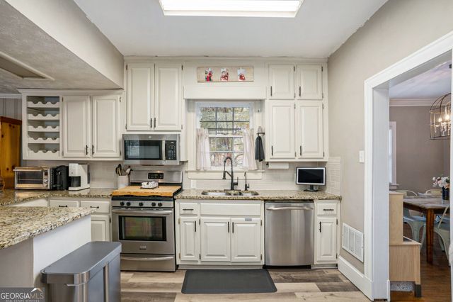 311 Burke Circle, Mcdonough, GA 30253