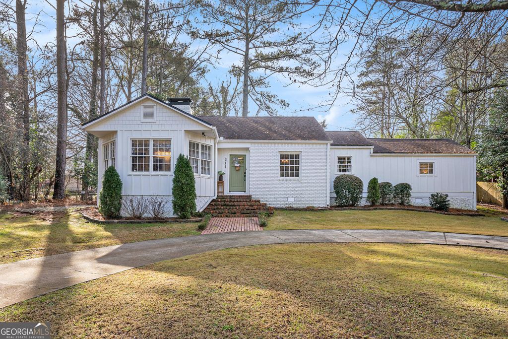 311 Burke Circle, Mcdonough, GA 30253