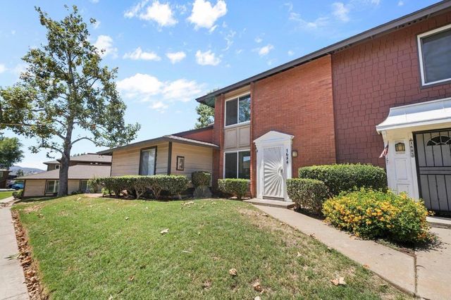 1684 Summertime Drive, El Cajon, CA 92021